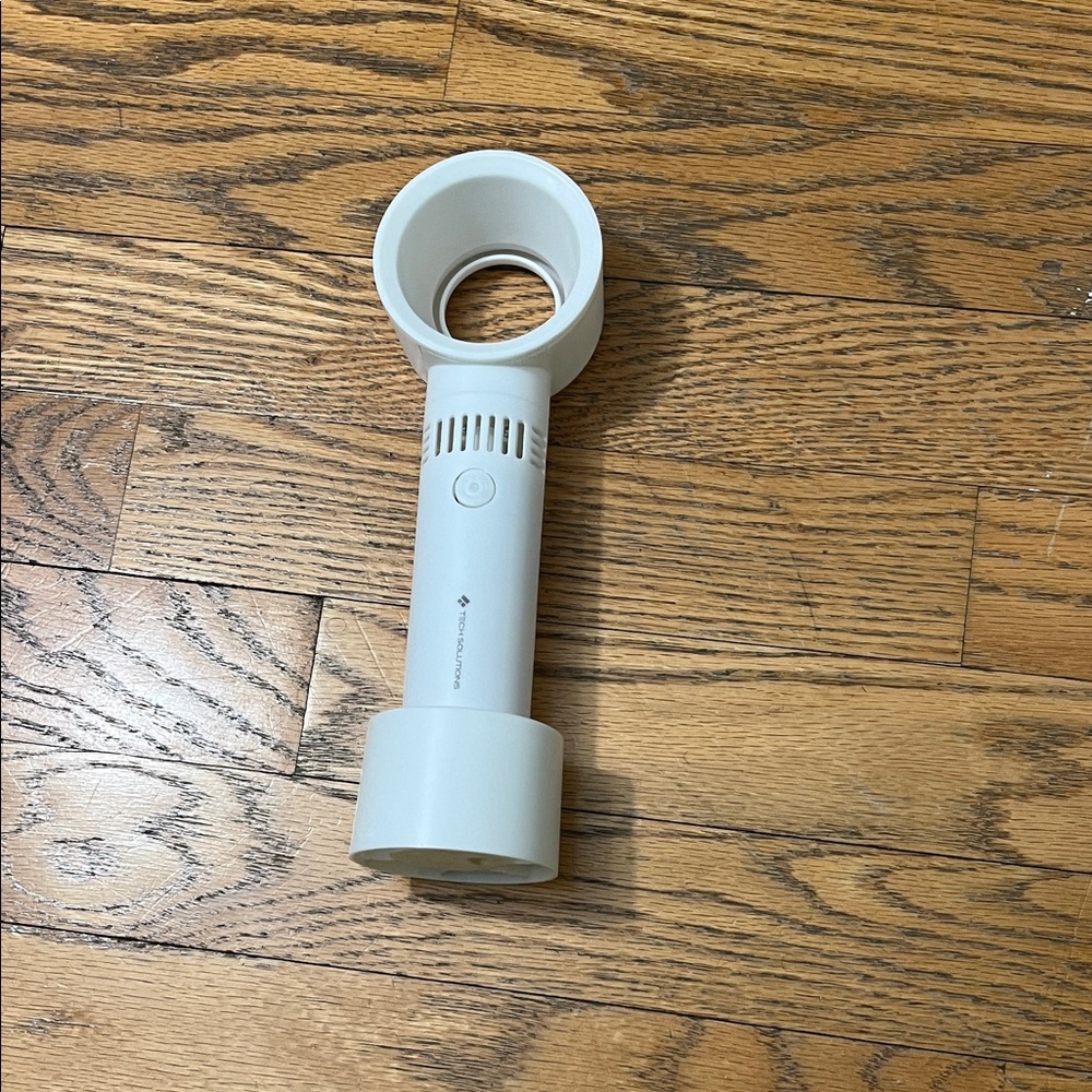 NO BOX! White Portable Bladeless Fan